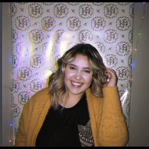 Meet your Posher, Tiana